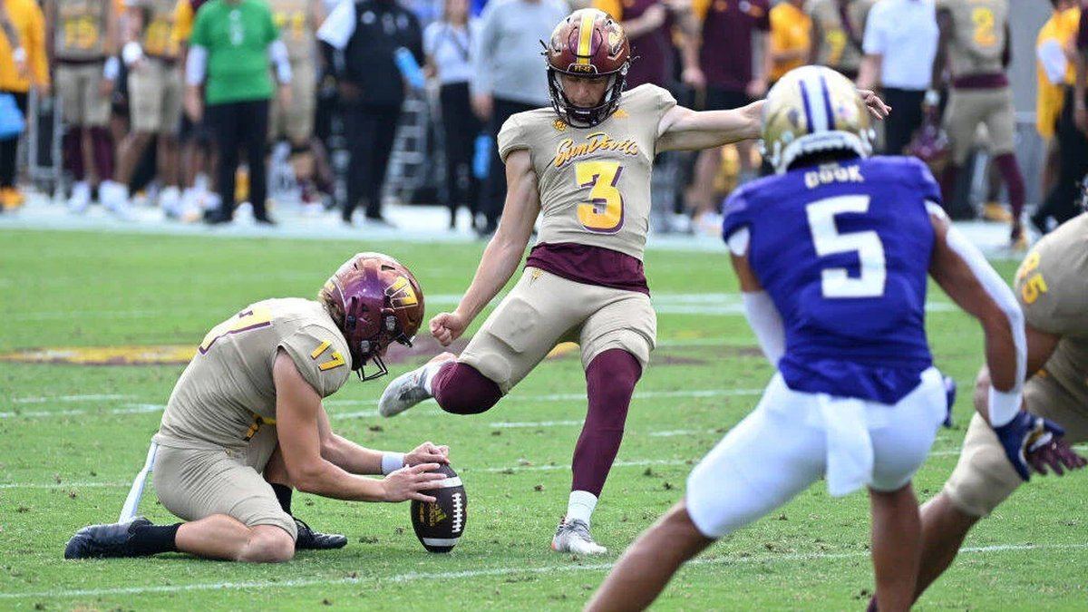 Carter Brown, kicker